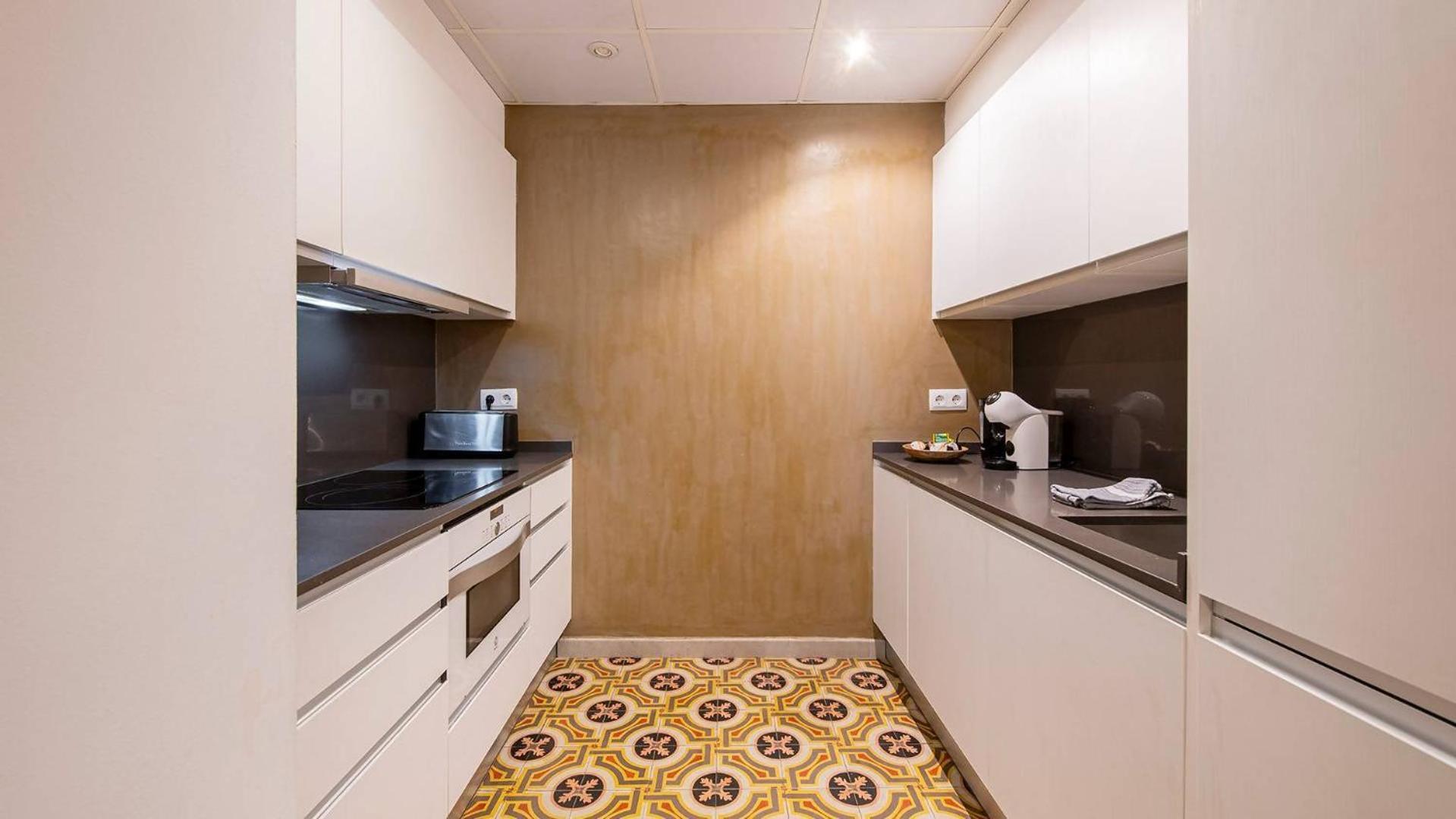 Old Town Duplex With Character Apartment ชีโรนา ภายนอก รูปภาพ