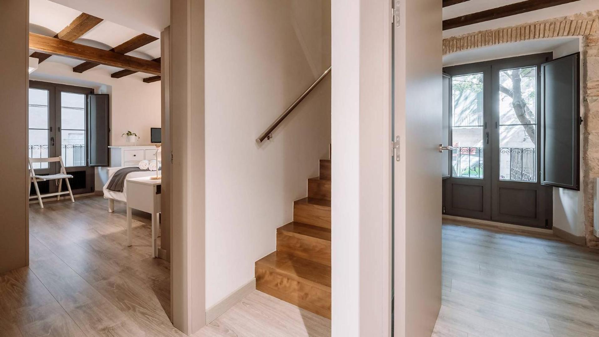 Old Town Duplex With Character Apartment ชีโรนา ภายนอก รูปภาพ
