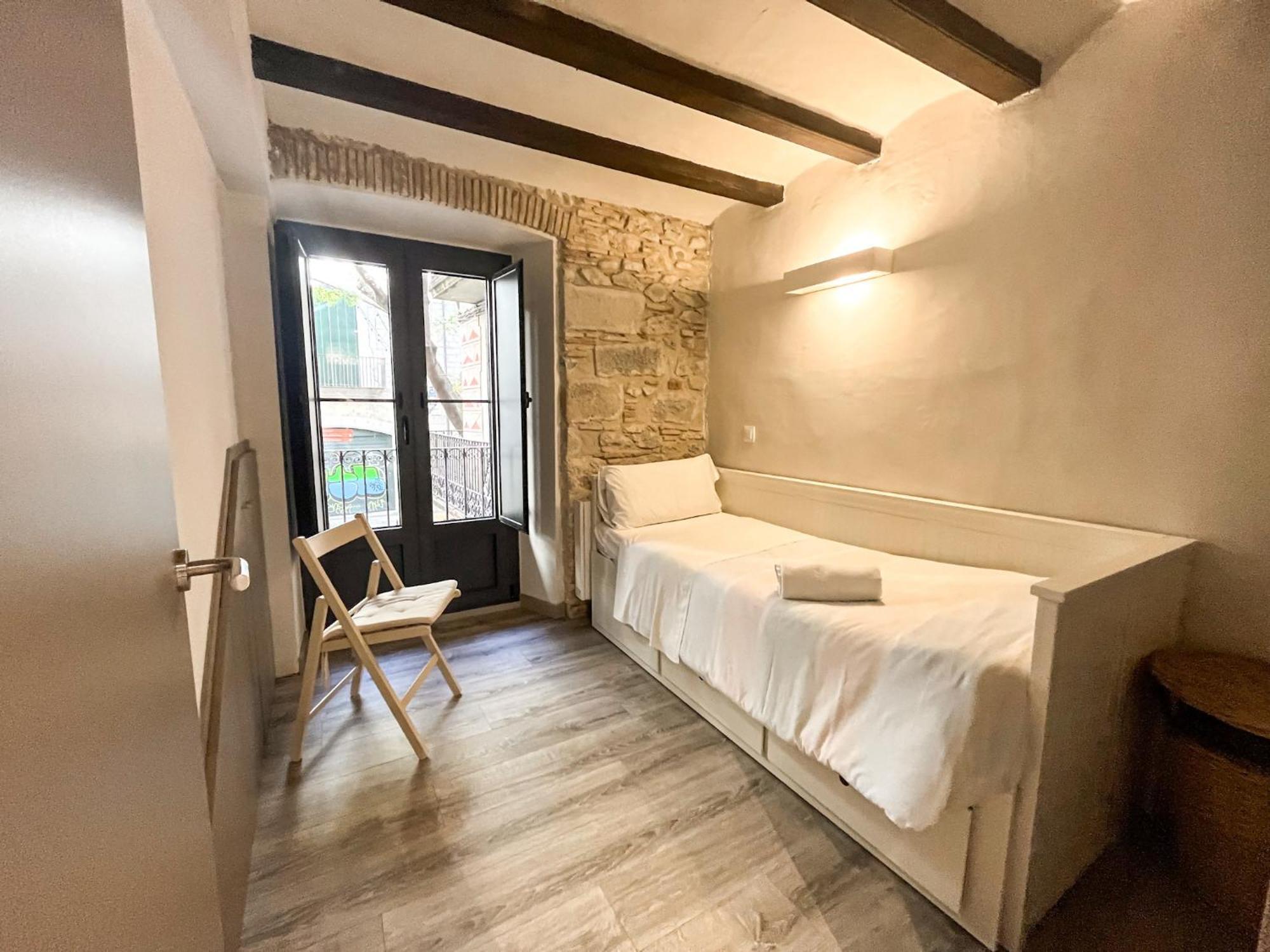 Old Town Duplex With Character Apartment ชีโรนา ภายนอก รูปภาพ