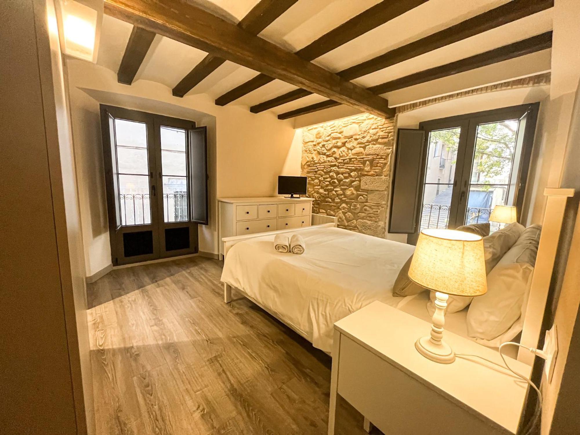 Old Town Duplex With Character Apartment ชีโรนา ภายนอก รูปภาพ